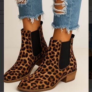 Leopard Print Chelsea Ankle Boots | Size 6 | Slip-On Booties with Stacked Heel